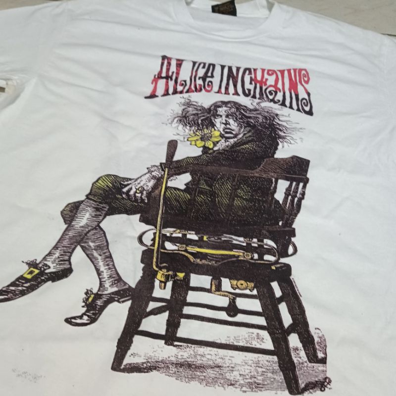 KAOS BAND ALICE IN CHAINS BROCKUM SCND PUTIH