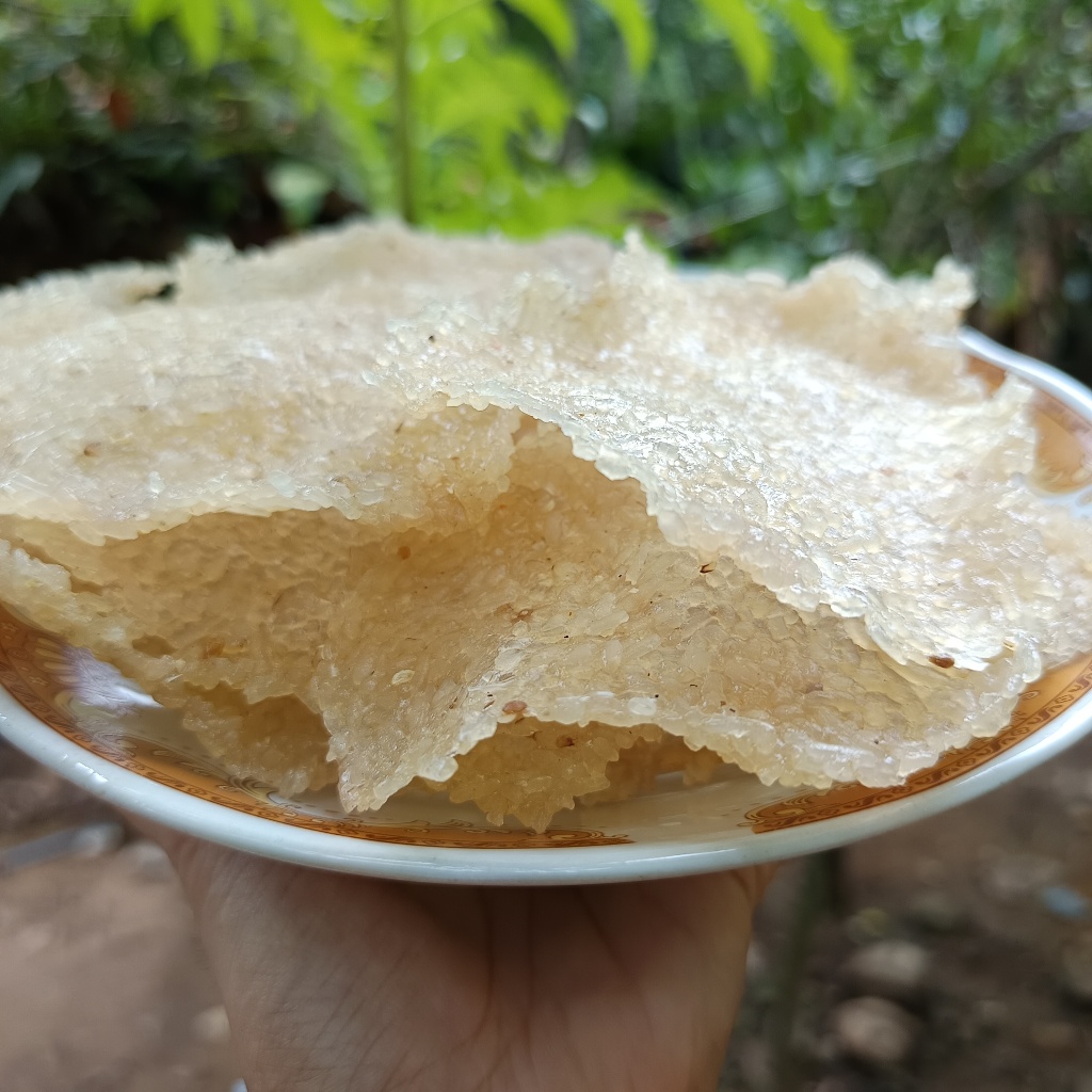 

KERUPUK GENDAR/LEGENDAR/PULI MENTAH TANPA BLENG DENGAN TEPUNG TAPIOKA