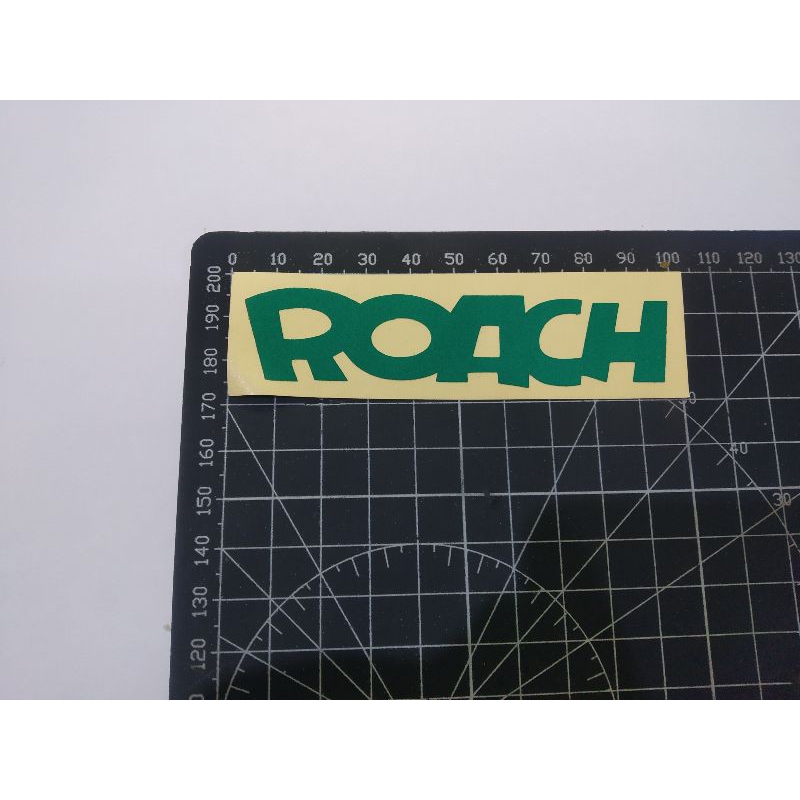 

stiker cutting roach
