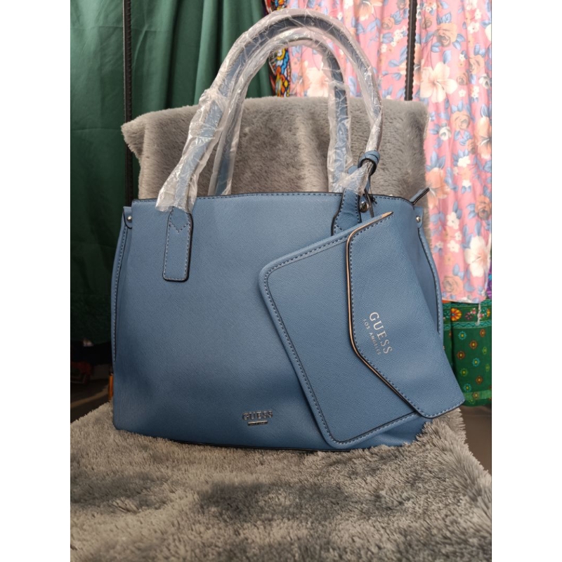 Tas Wanita Totebag Guess