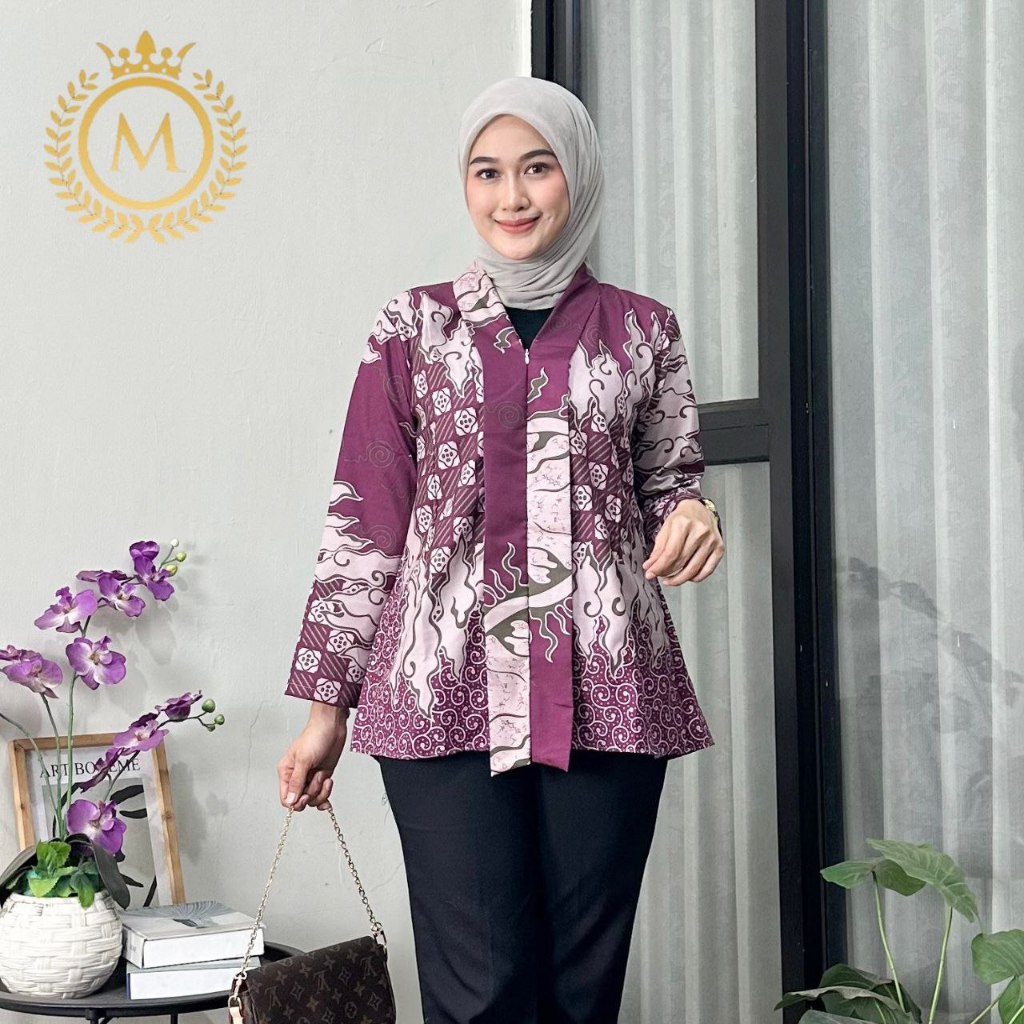 ATASAN BATIK KUTUBARU. ATASAN KEBAYA. ATASAN BATIK KANTOR. ATASAN BATIK KULIAH. BLUS KULIAH. BLUS KU
