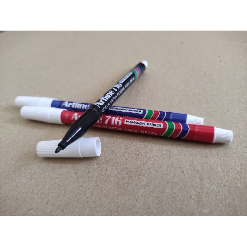 

Spidol artline permanent Ek-716