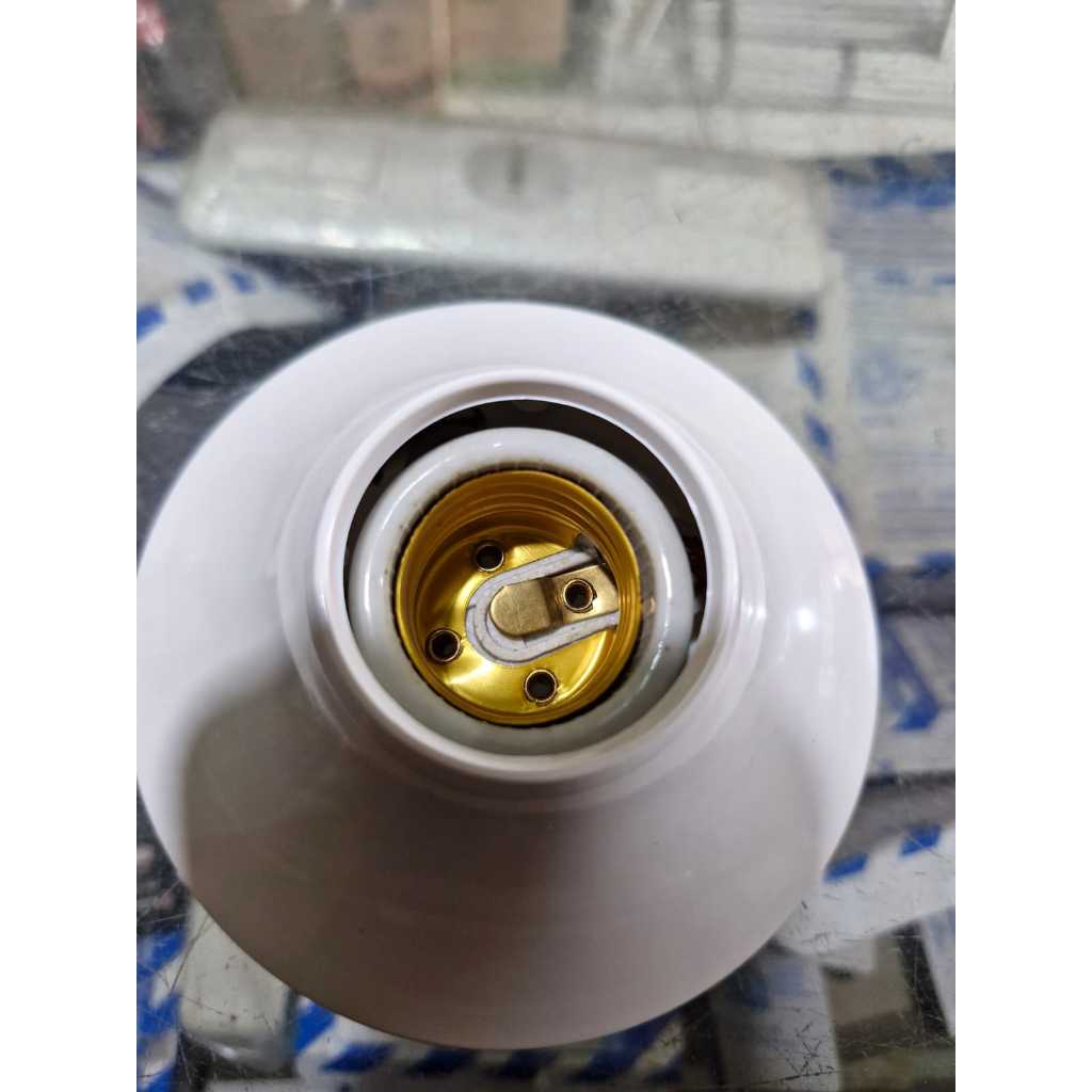 Masko Fiting Lampu Plafon Keramik / Fiting Drat Keramik Plafon