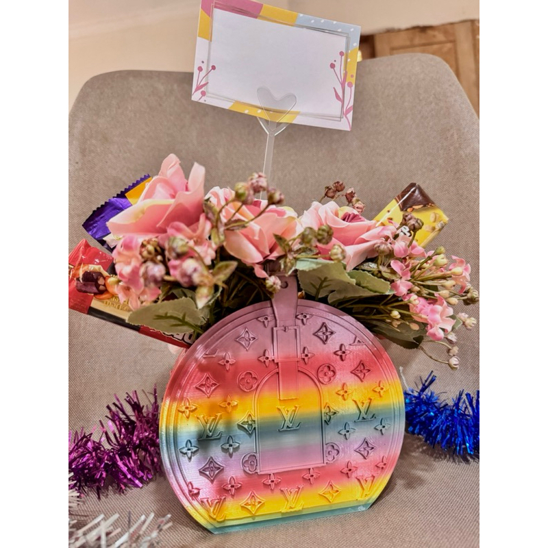 Bucket bunga dengan vas cc lv