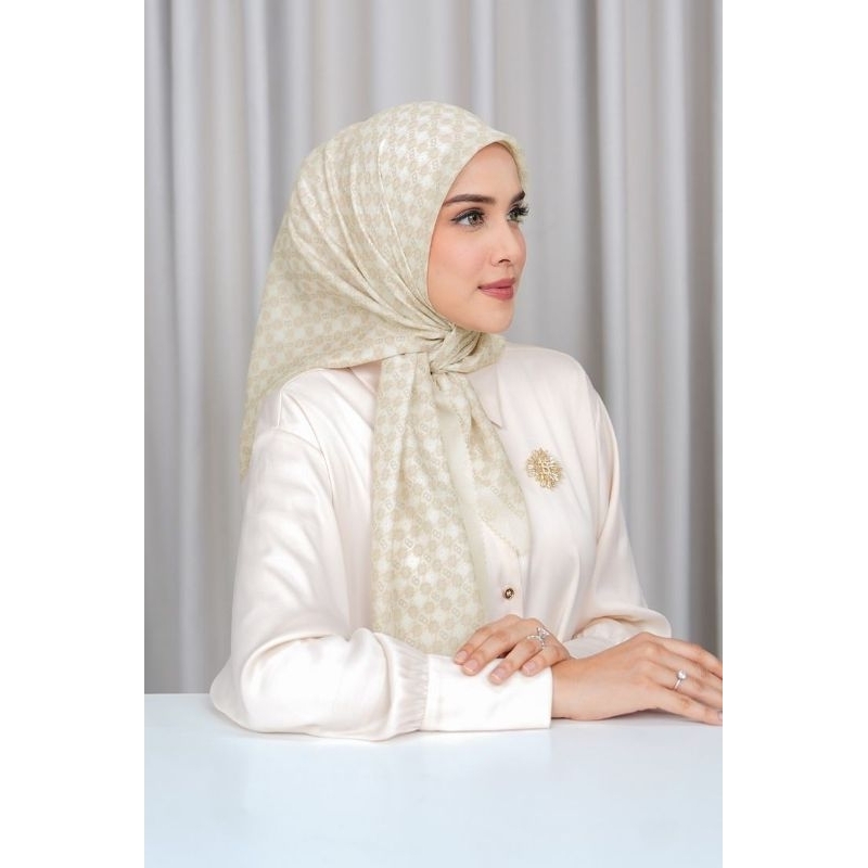 Buttonscarves Everyday Scarf