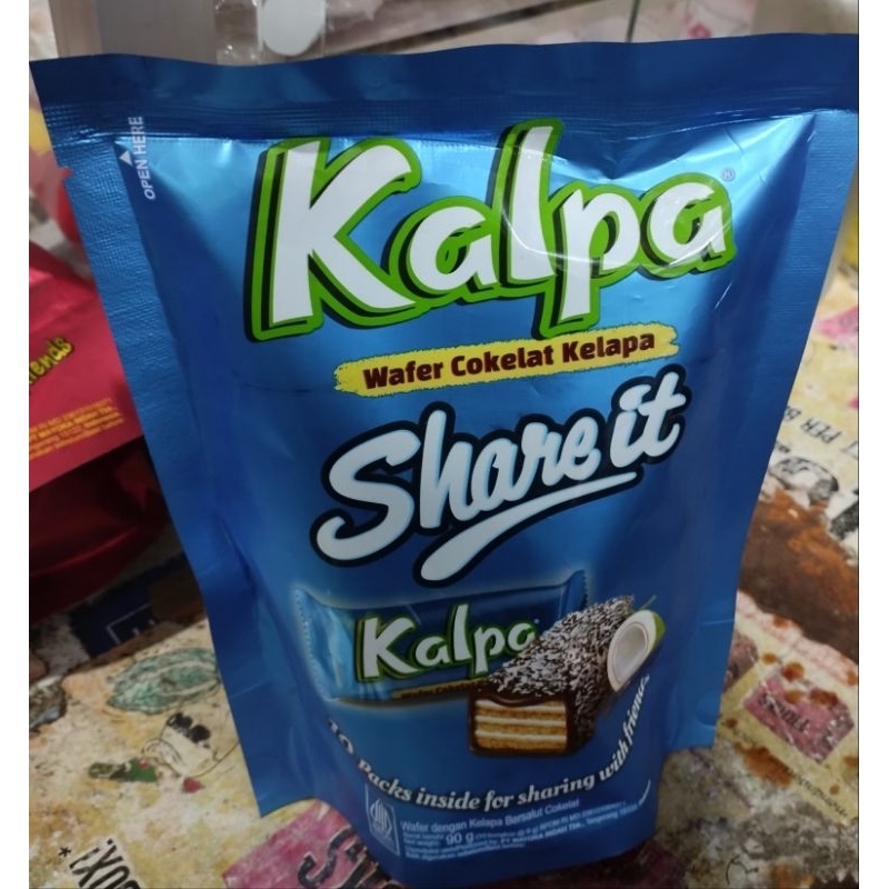 

kalpa,share,it,wafer,coklat,kelapa,isi,10pcs