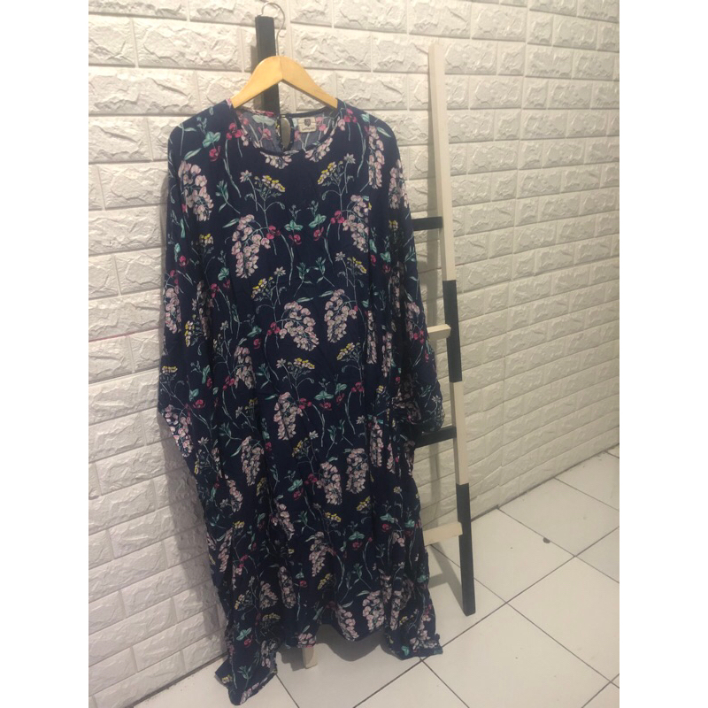 PRELOVED DRESS MENYUSUI ISH IYMELSAYSHIJAB