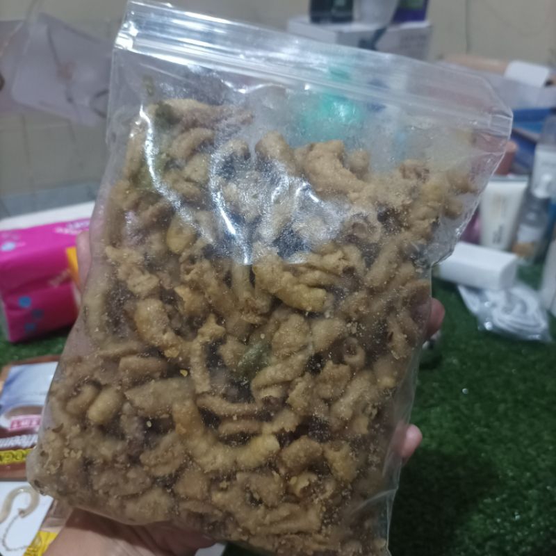 

Usus Ayam Kering Rasa Asin Daun Jeruk - Keripik Garing Renyah Baru 250 gram