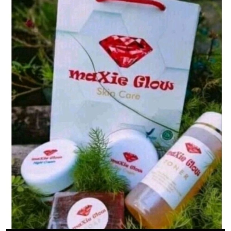 Paket Cream Maxie Glow k. Lama Original ETALASE INI PROMO Mengglowingkan memudarkan flek jerawat Men