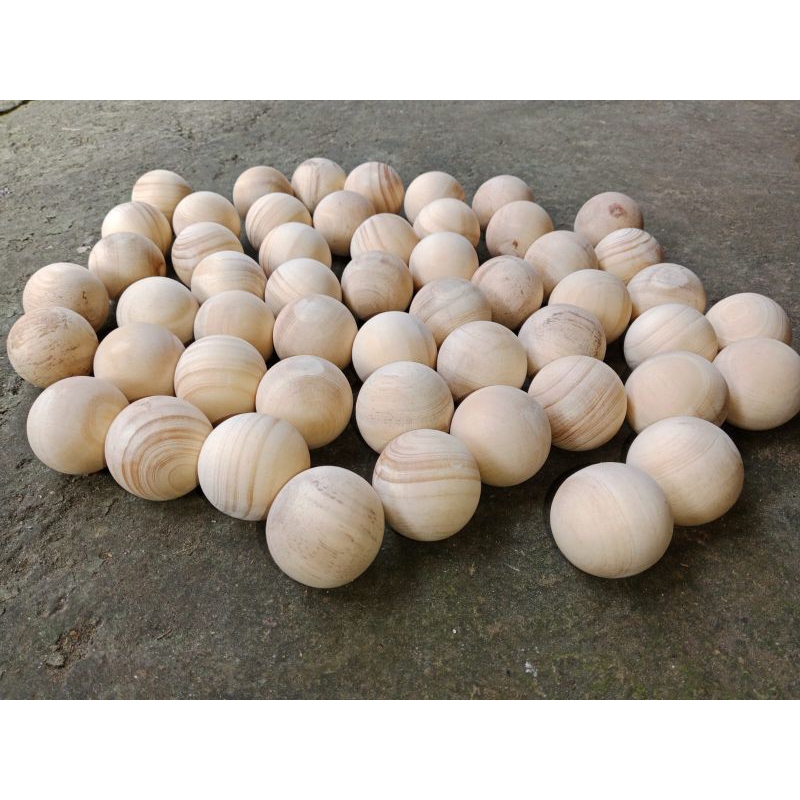 BOLA KAYU 3 CM KAYU PINUS