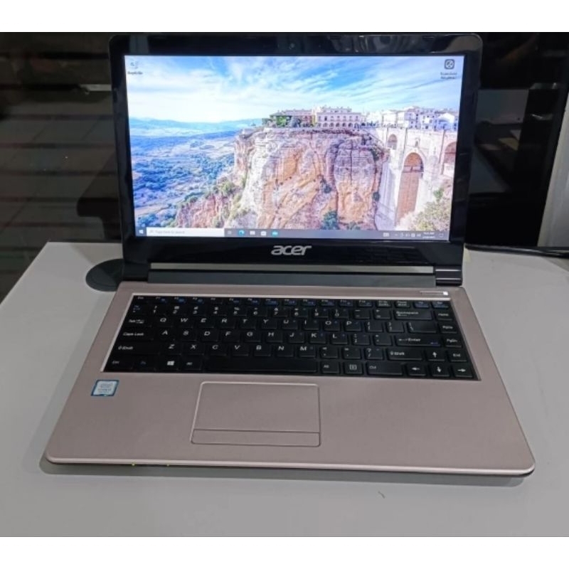 laptop Acer Z476 core i3 -7130U (2018) ram 4gb/SSD 256