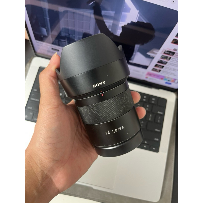 Zeiss 55mm f 1.8 Sony