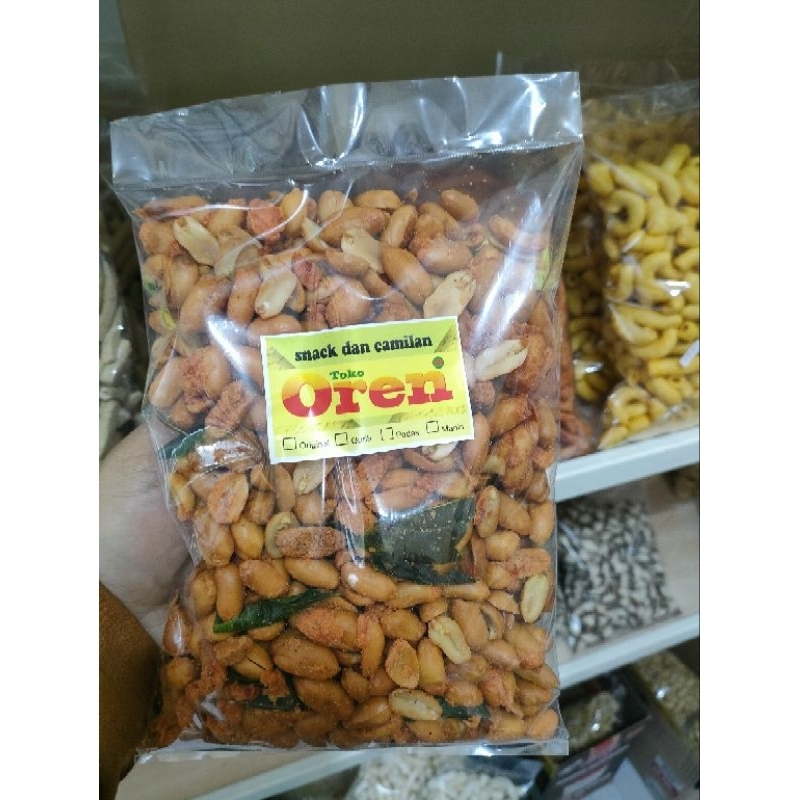 

Kacang Bangkok Balodo