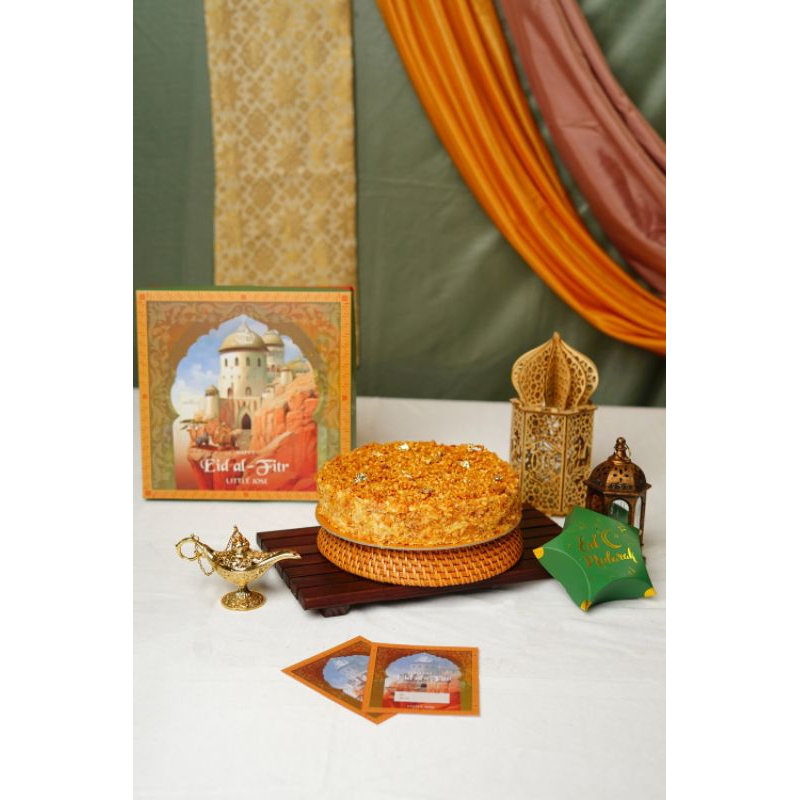 

Hampers Lebaran / Idul Fitri / Eid Mubarak Little Jose - Russian Honey Nougat Cake