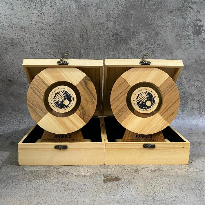 

BOX ONLY natural finish