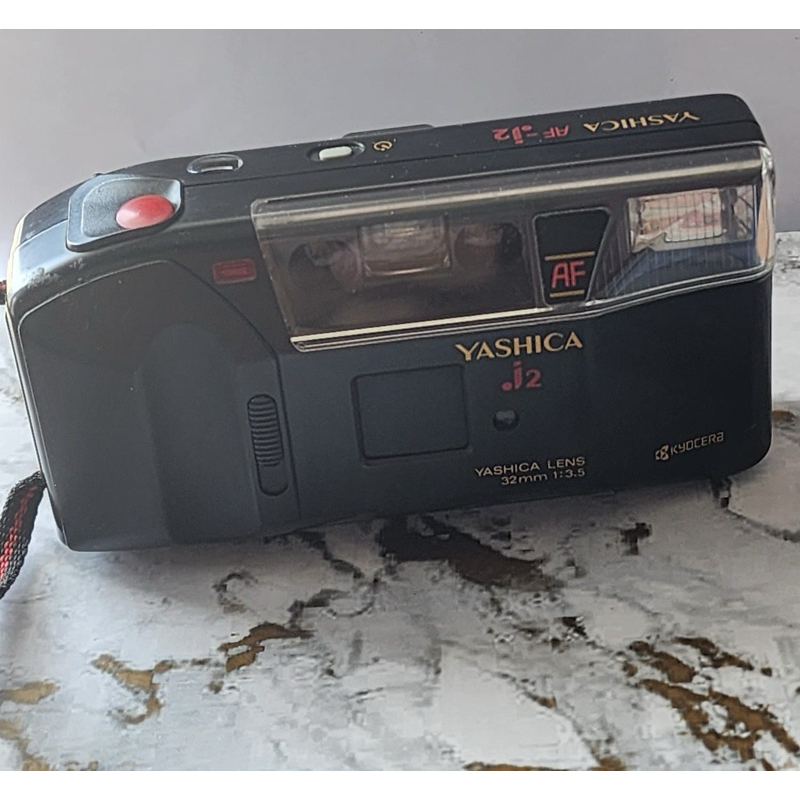 Kamera Yashica J2 AF