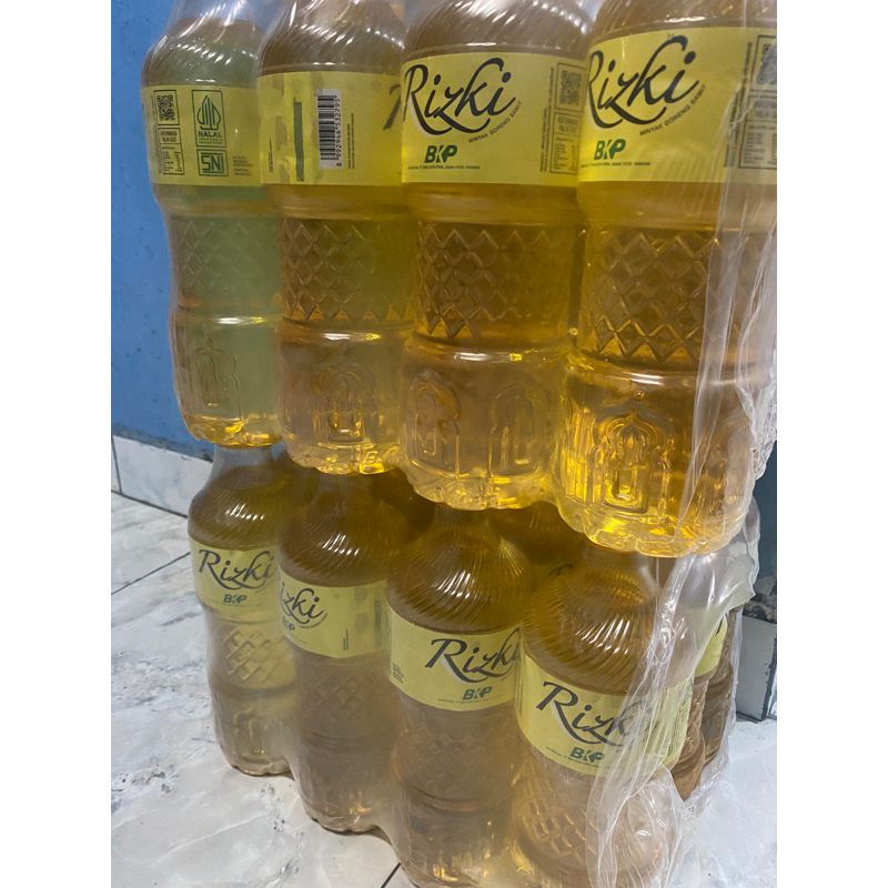 

MINYAK GORENG RIZKI BOTOL