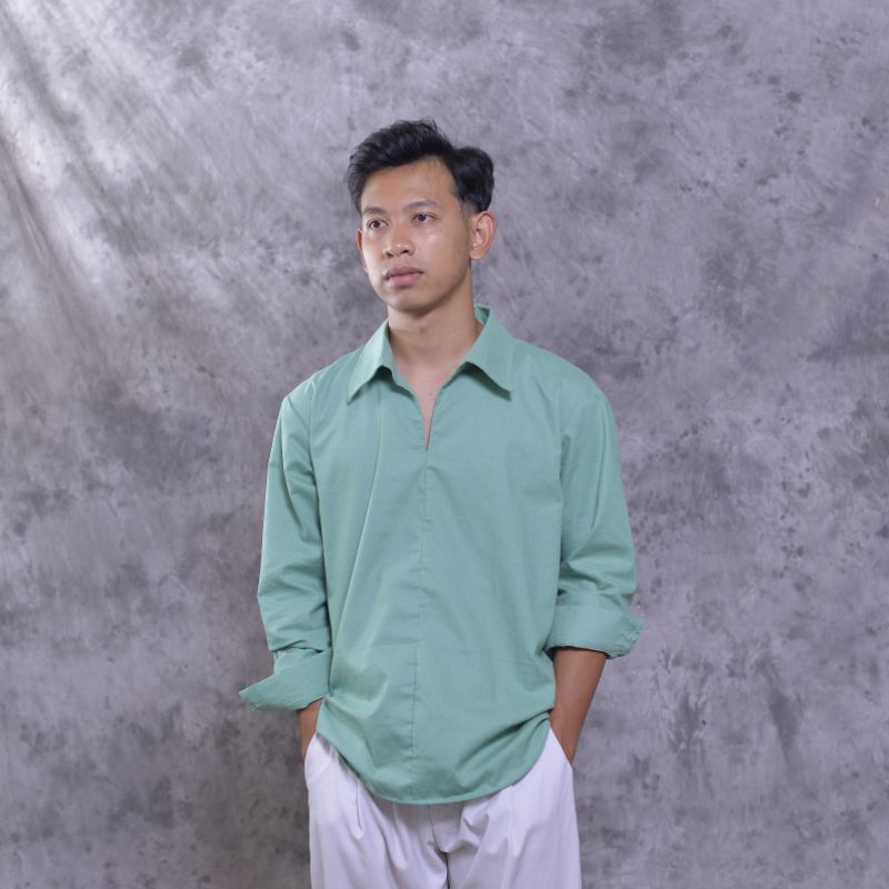 Kemeja Oversize Pria Lengan Panjang Hijau Mint Sage - Kemeja Korean Style - Zico Shirt Green Mint