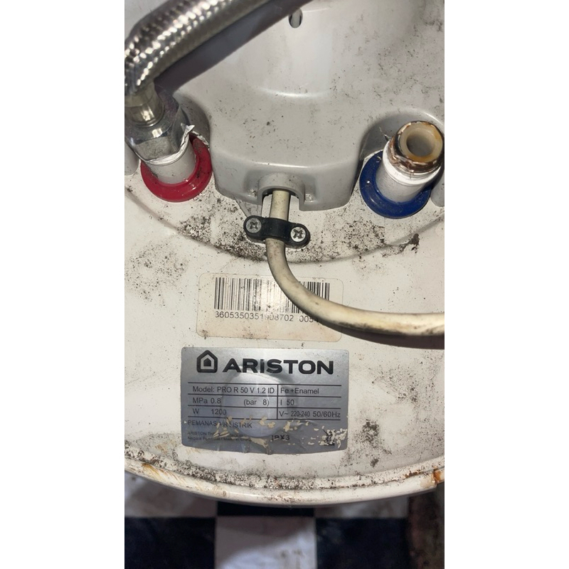 water heater ariston 30 L