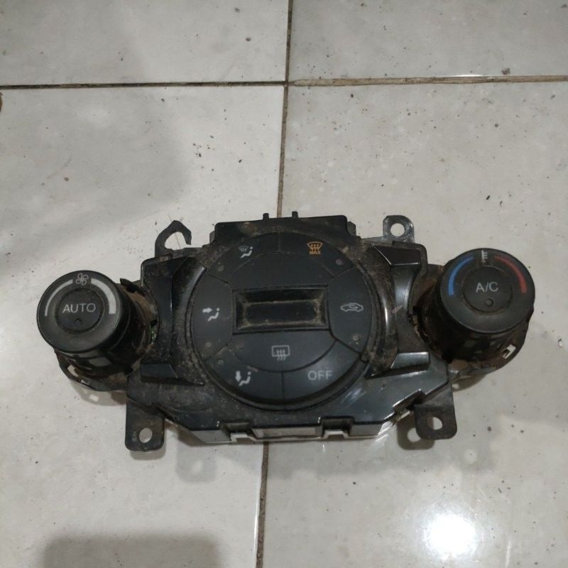 tombol ac ford ecosport