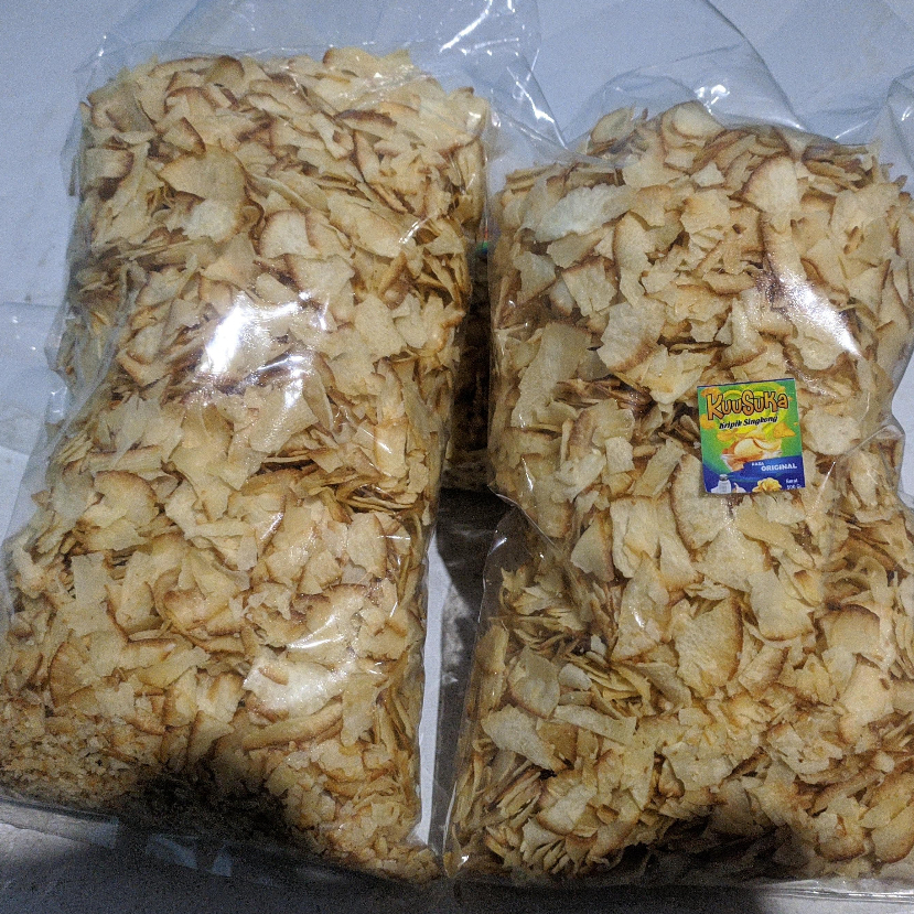 

Kuusuka Kusuka Keripik Singkok Super Enak dan Renyah Asli Remahan kemasan 500gr rasa Original murah super
