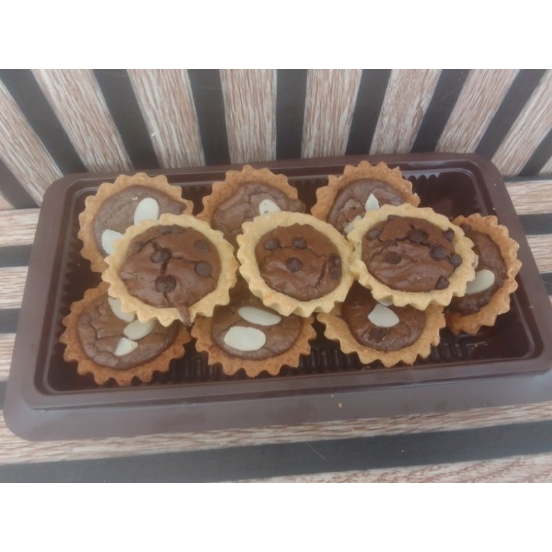 

Pyebrownies