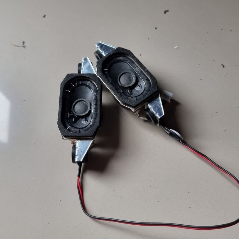 PROMOO  Speaker TV LED Sharp Aquos 24 inch ( LC-24LE175I )/(LC-24LE170I)  Cabutan normal Mulus suara