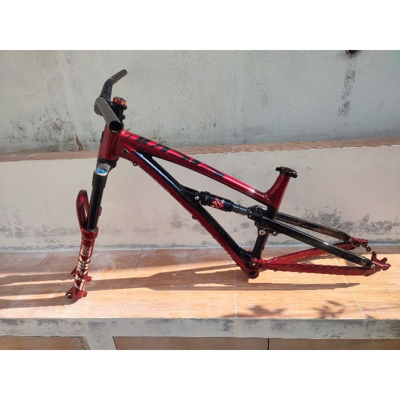 Frame Polygon Siskiu D5