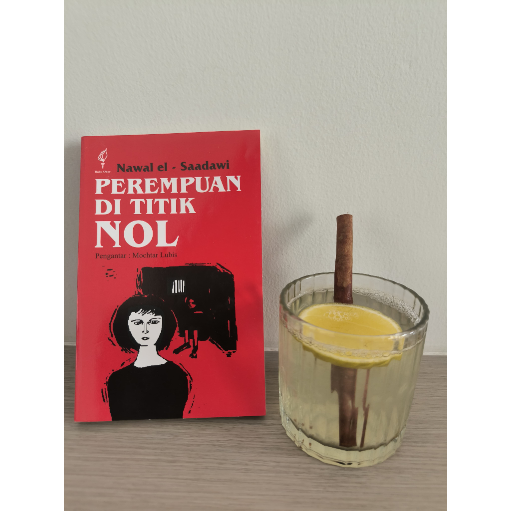 Buku preloved bekas bahasa indonesia Perempuan di titik nol..bukan ori