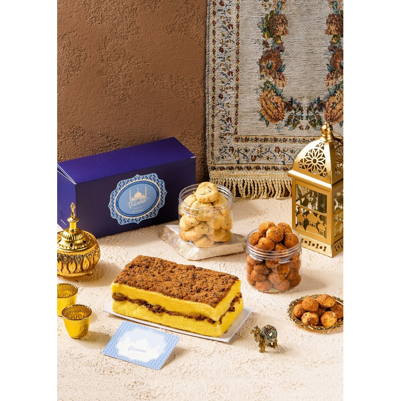 

Eid Hamper - Bolu Abon & Set Cookies Vienna