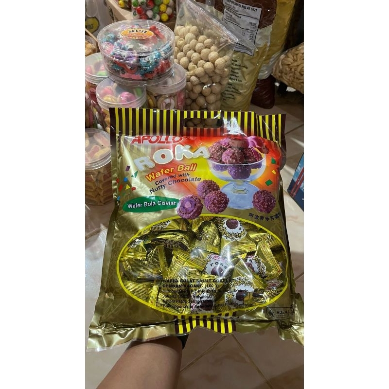 

Roka Apollo Wafer Ball Coklat Isi 50