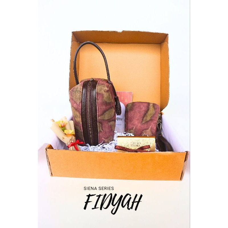 

FIDYAH HAMPERS