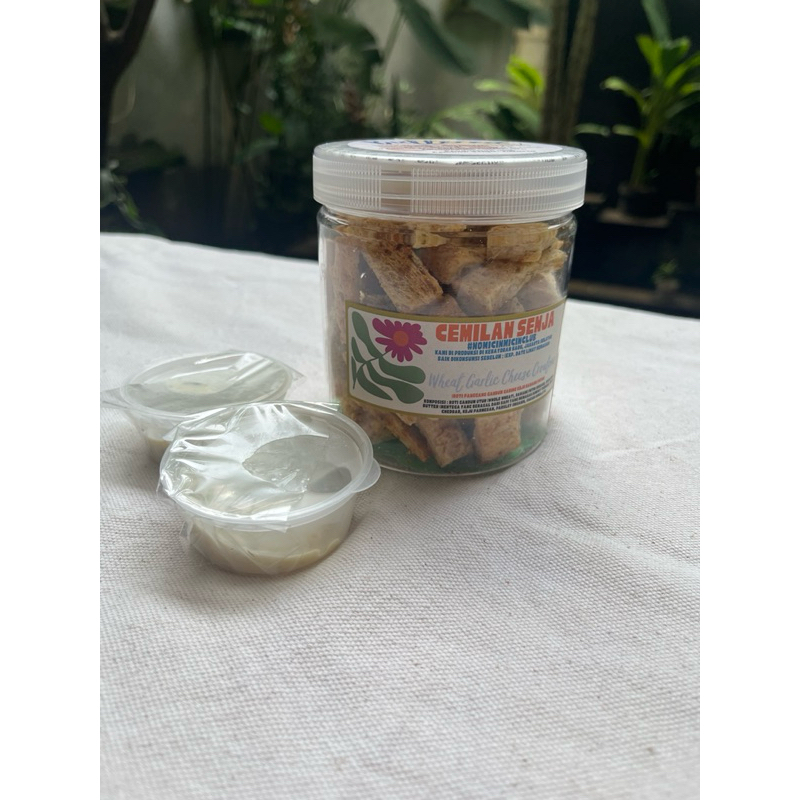 

WHEAT GARLIC CHEESE CROUTONS by Ibu Gunung