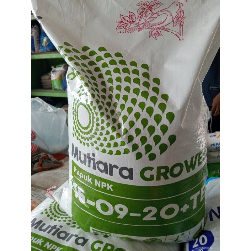 Pupuk NPK Mutiara Grower 25KG