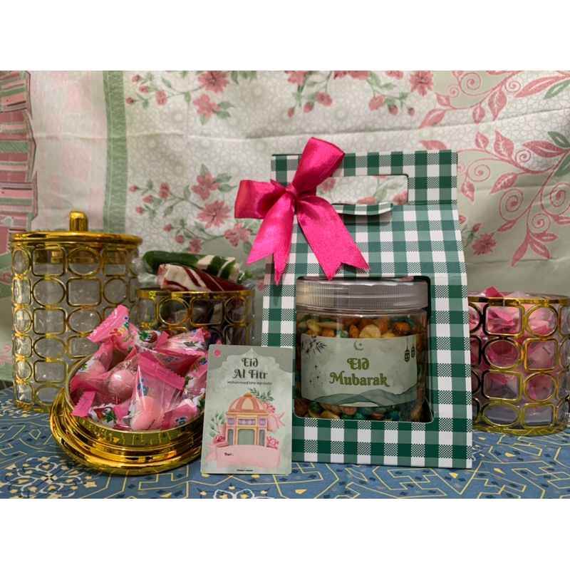 

Hampers murah hijau/hampers lebaran/hampers lucu/hampers anak/gift sempro/gift birthday
