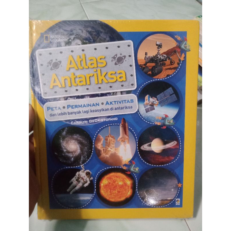 BUKU ATLAS ANTARIKSA PETA PERMAINAN AKTIVITAS