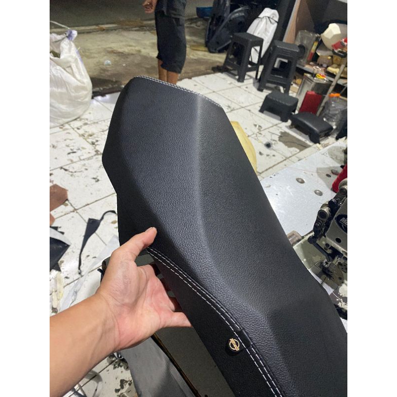 fullset jok motor Vario / Beat / Scoopy / Genio model double seat / 2 tingkat bahan Mbtech Camaro