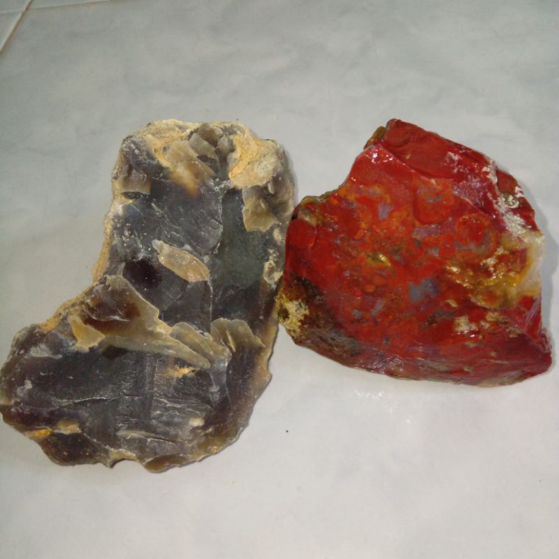 Original Idocrase Bio Solar Aceh Change Colour & Batu Pancawarna Merah Cabe Abstrak