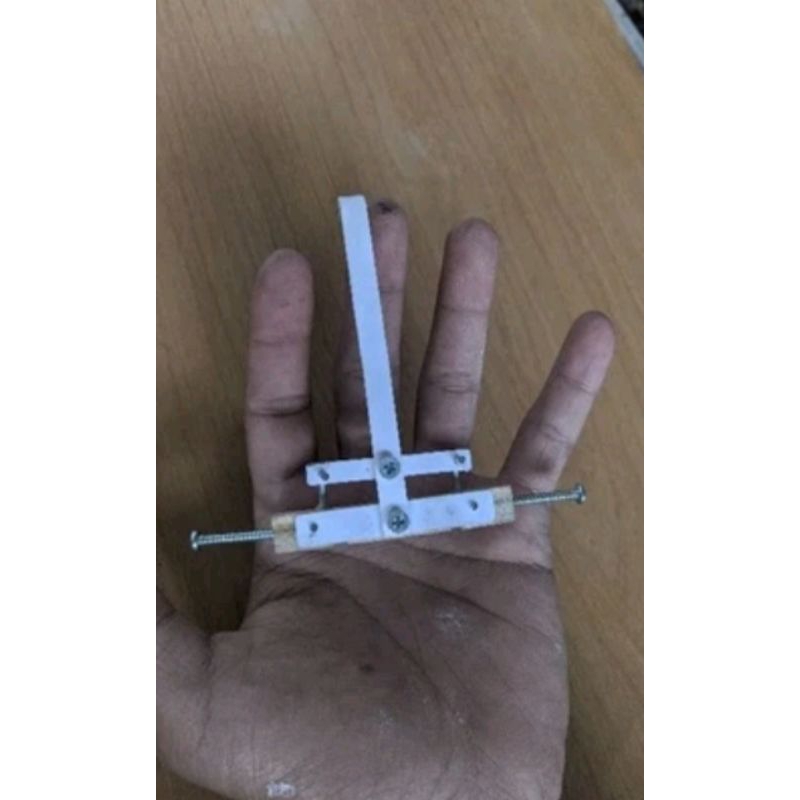 tierod miniatur truk plastik