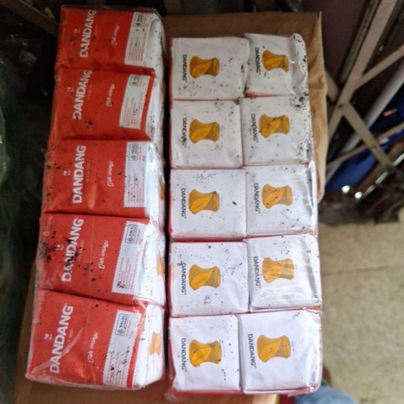 

teh dandang kepyur 40 g...1 pak isi 10 bungkus