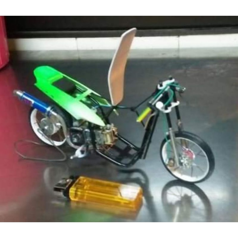 diecast miniatur mainan motor drag bike Yamaha Mio old