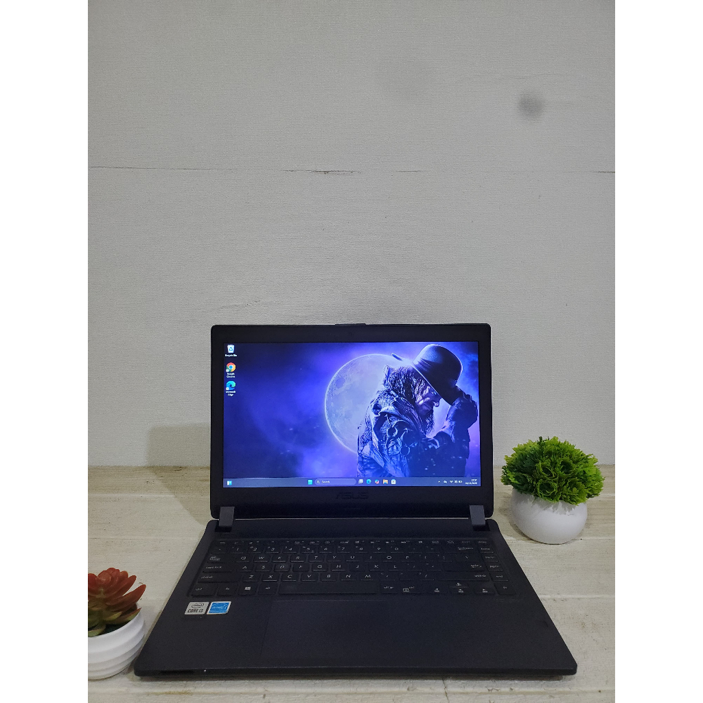 LENOVO V14-IIL* Intel core i3-1005G1 * Ram 4 GB * Ssd 256 GB * Layar 14 in HD