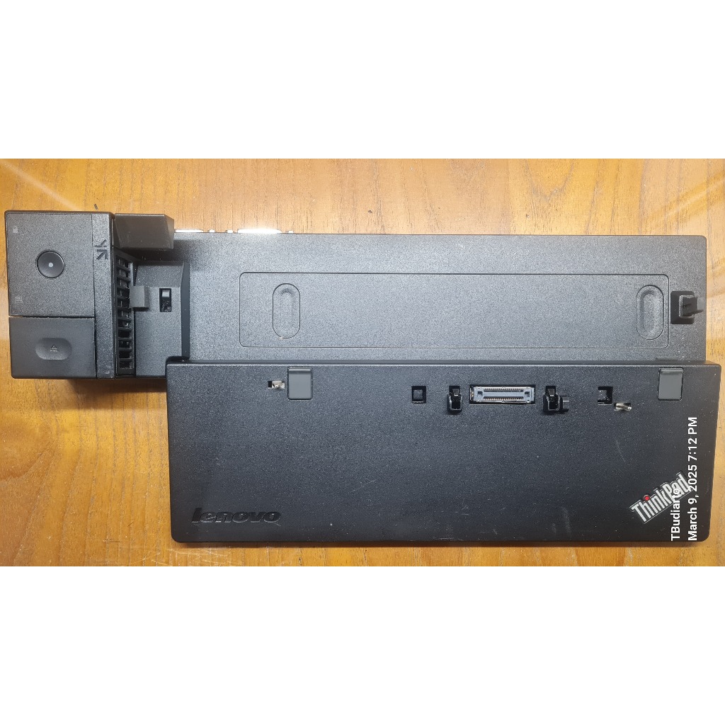 ThinkPad Ultra Dock Type 40A2