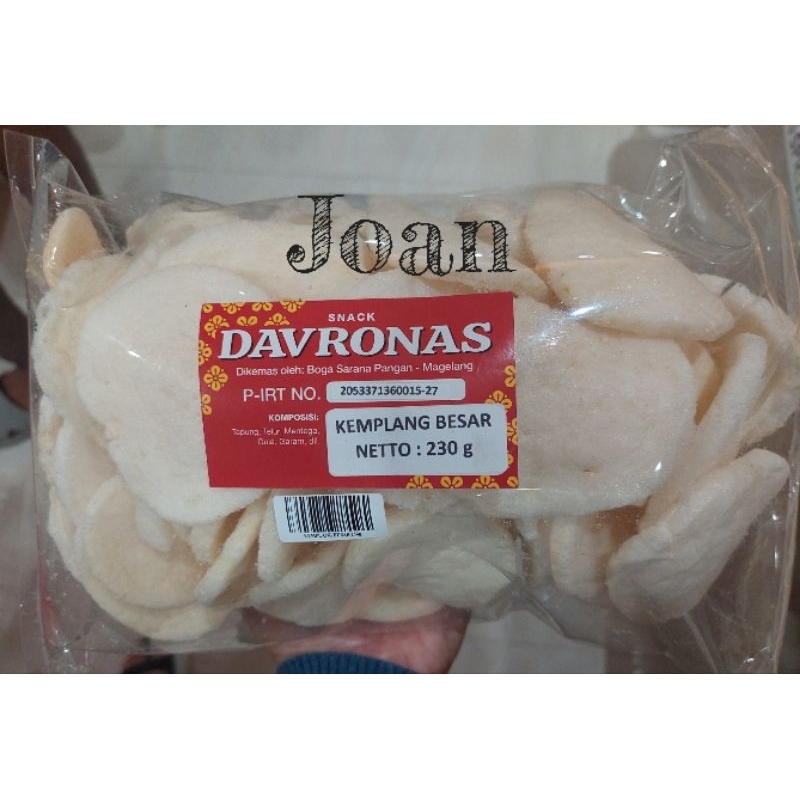 

KEMPLANG BESAR 230gr Davronas / Camilan & Oleh Oleh Khas Magelang Jogja Solo