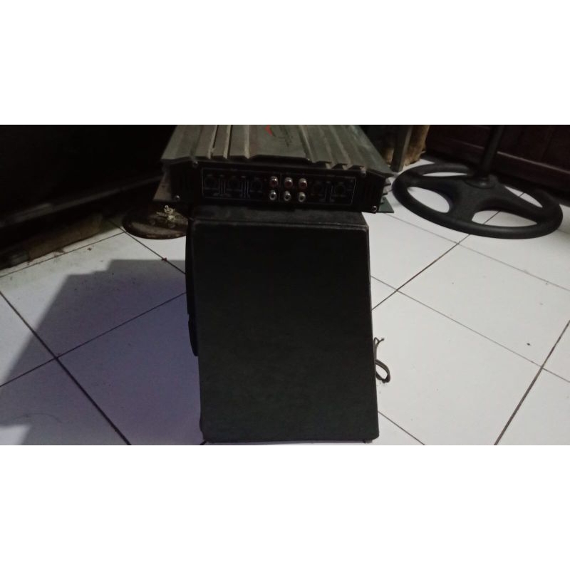 Speker mobil + power hollywood HW 8000 4chanel