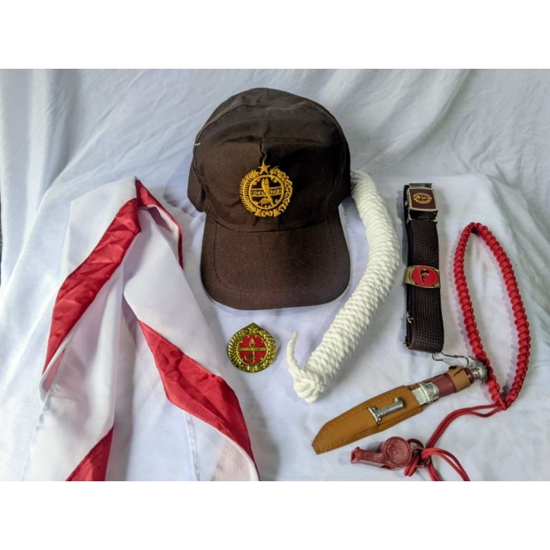 Peralatan Atribut Pramuka | Perlengkapan Pramuka lengkap plus topi pramuka Laki laki/Perempuan | SD 