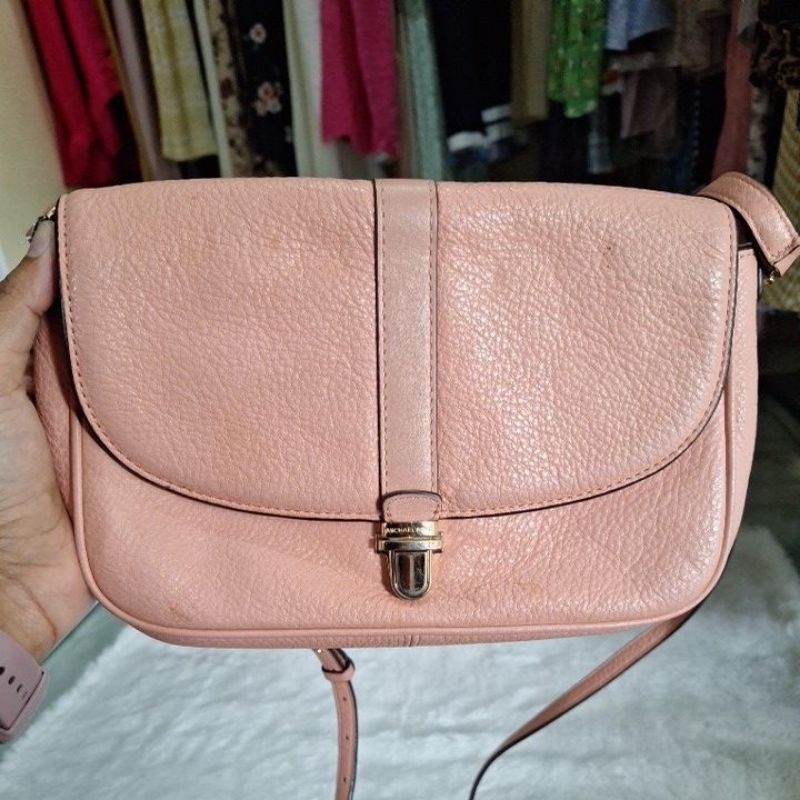 tas selempang / cross body / sling bag michael kors original preloved