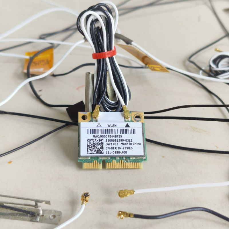 KABEL ANTENA WIFI CARD COPOTAN DARI LAPTOP