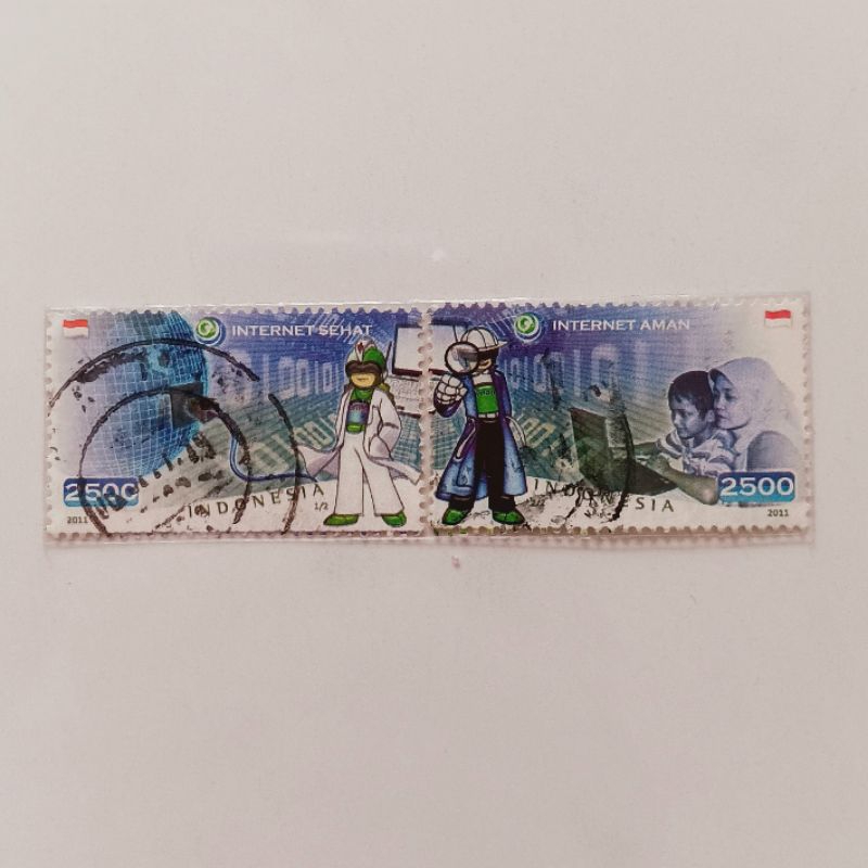 

(AC) Perangko Indonesia 2011 Internet Set Lengkap 2 pcs Used