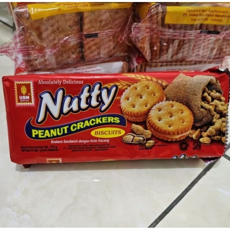 

UBM Nutty Peanut Crackers Biscuits